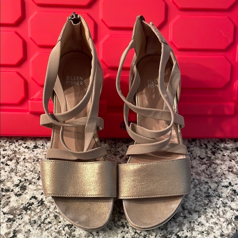 Eileen Fisher Women's Gold Sandals Size 9.5